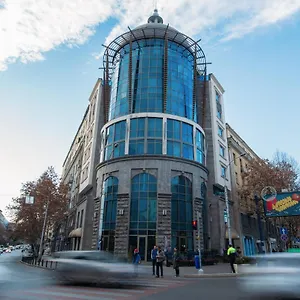 Queen Otel